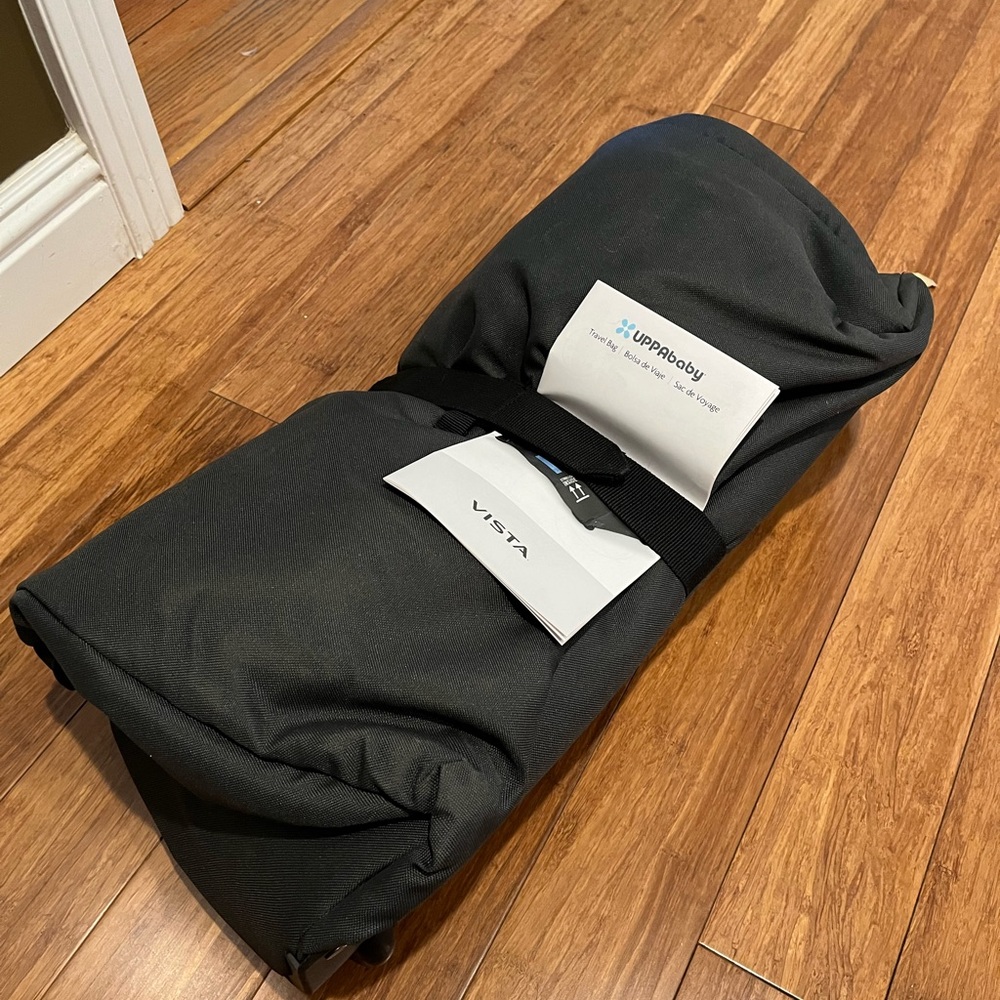 Never used Uppababy Vista travel bag